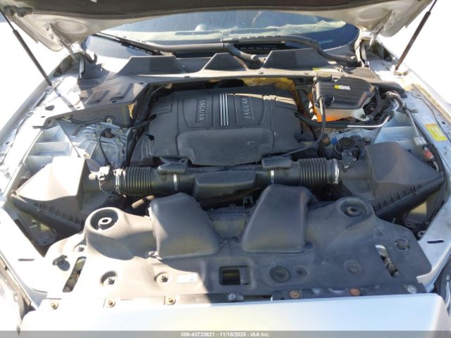 2011 JAGUAR XJ SAJWA2GB9BLV13390 Photo 9