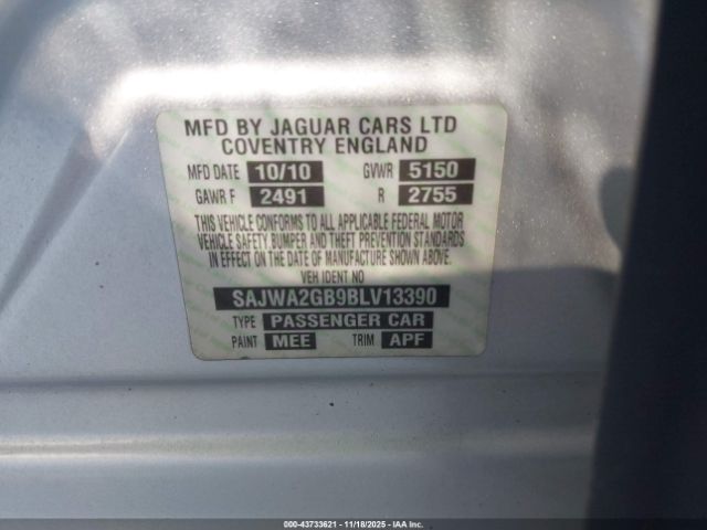 2011 JAGUAR XJ SAJWA2GB9BLV13390 Photo 8