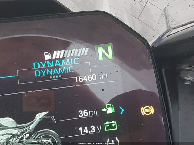 2022 BMW S 1000 WB10E2303N6F39094 Photo 6