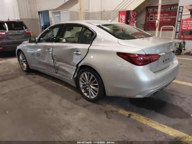 2019 INFINITI Q50 JN1EV7AP7KM512770 Photo 2