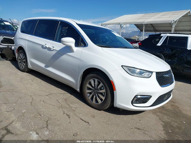 2022 CHRYSLER PACIFICA HYBRID 2C4RC1L76NR205543