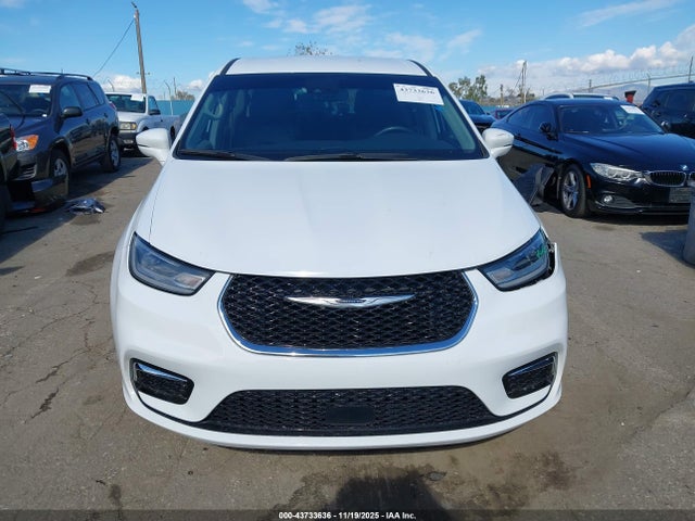 Chrysler Pacifica Hybrid Touring L 2022 2C4RC1L76NR205543 Image 12