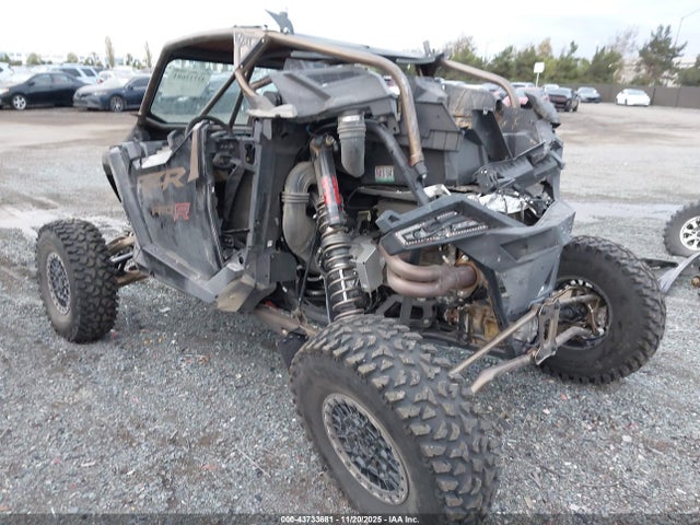3NSRPD2K1SG134814 Polaris Rzr Pro R Ultimate