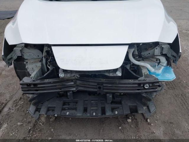2022 NISSAN LEAF 1N4BZ1BV8NC553486 Photo 5