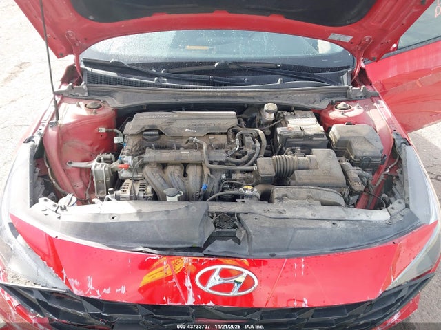 5NPLS4AG0NH082767 Hyundai ELANTRA SEL