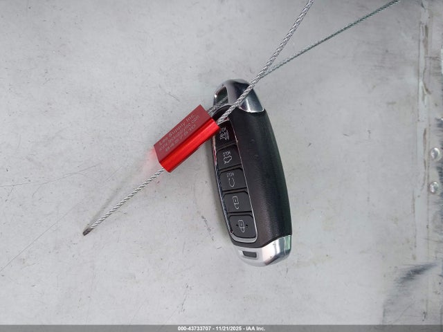 5NPLS4AG0NH082767 Hyundai ELANTRA SEL