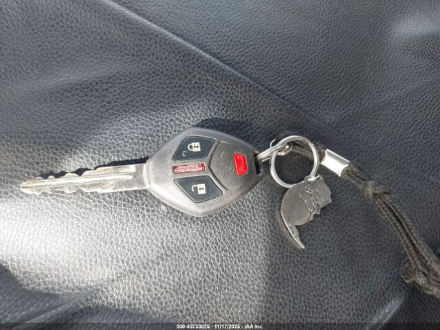 2011 MITSUBISHI OUTLANDER JA4AS2AW2BU032922 Photo 10