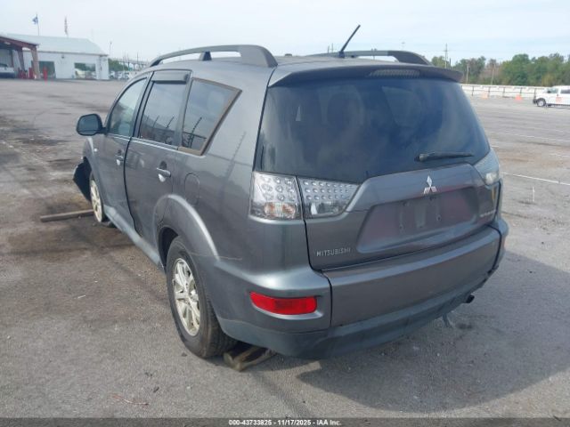 2011 MITSUBISHI OUTLANDER JA4AS2AW2BU032922 Photo 2