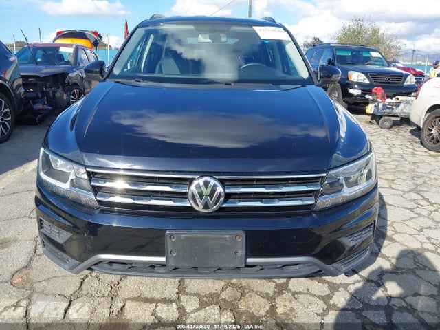 3VV3B7AX5LM124845 Volkswagen Tiguan 2.0t Se/2.0t Se R-line Black/2.0t Sel