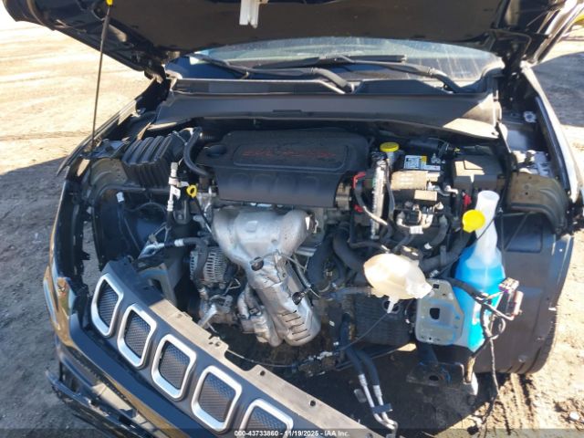 2022 JEEP COMPASS 3C4NJDBBXNT121962 Photo 9