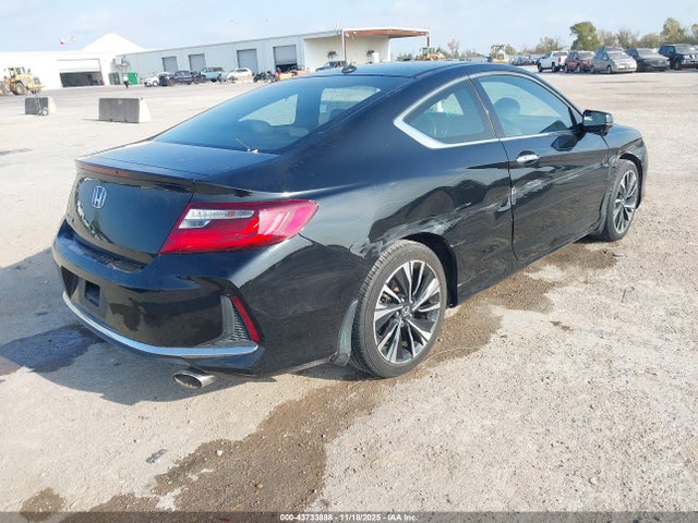 43733888 :رقم المزاد ، 1HGCT1B84HA008994 vin ، 2017 Honda Accord Ex-l مزاد بيع