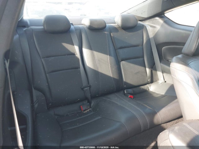 43733888 :رقم المزاد ، 1HGCT1B84HA008994 vin ، 2017 Honda Accord Ex-l مزاد بيع