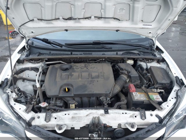 Toyota COROLLA SE 2017 5YFBURHE4HP728648 Image 10