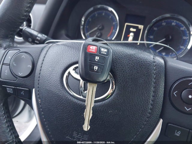 Toyota COROLLA SE 2017 5YFBURHE4HP728648 Image 11