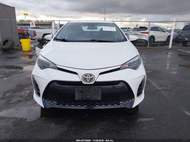 Toyota COROLLA SE 2017 5YFBURHE4HP728648 Image 13