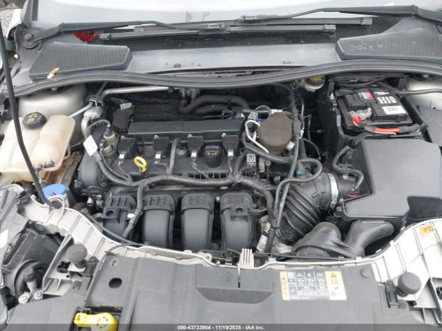 2015 FORD FOCUS 1FADP3F28FL382363 Photo 9