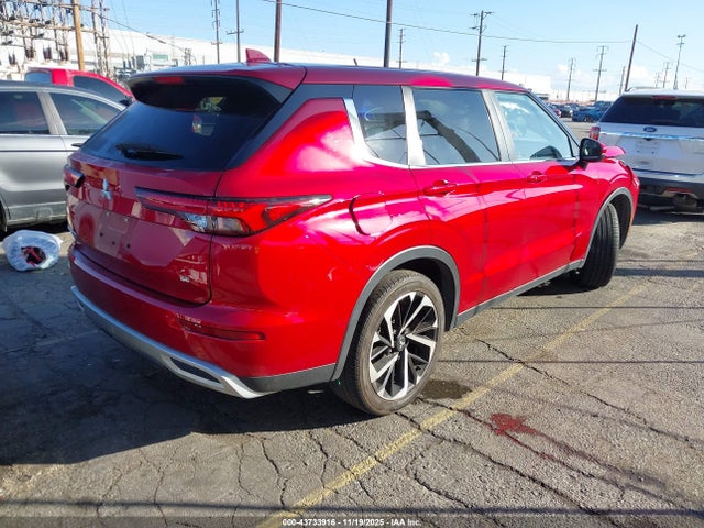 2023 MITSUBISHI OUTLANDER JA4J3UA89PZ057594 Photo 3