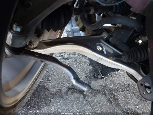 2023 MITSUBISHI OUTLANDER JA4J3UA89PZ057594 Photo 5