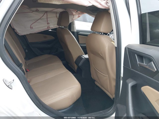 43733965 :رقم المزاد ، 3VWCB7BU4KM240391 vin ، 2019 Volkswagen Jetta 1.4t R-line/1.4t S/1.4t Se مزاد بيع