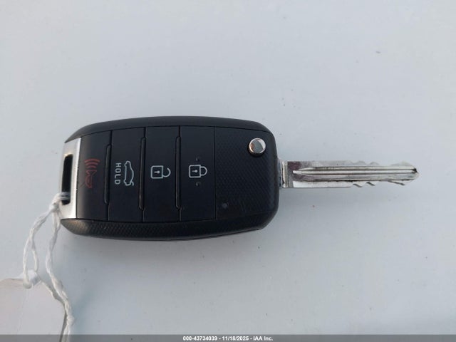 KIA FORTE LX 2017 3KPFK4A70HE092575 Image 11