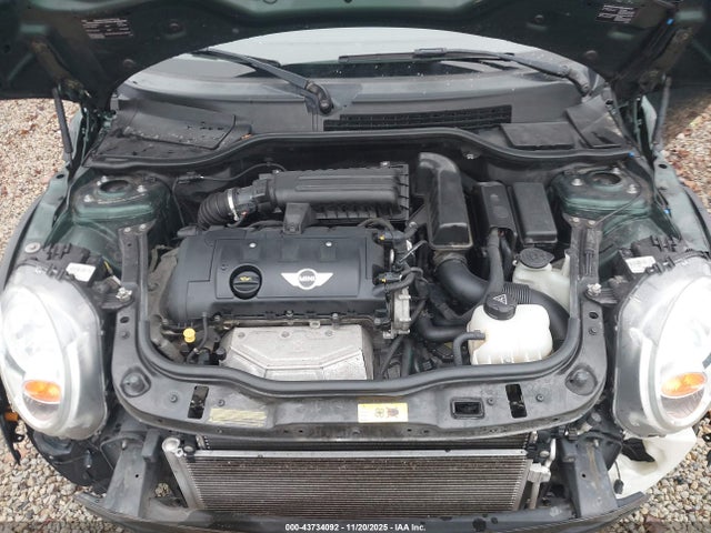 2014 MINI CLUBMAN WMWZF3C57ET493001 Photo 9