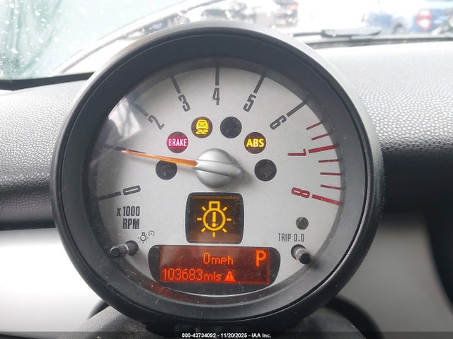 2014 MINI CLUBMAN WMWZF3C57ET493001 Photo 6