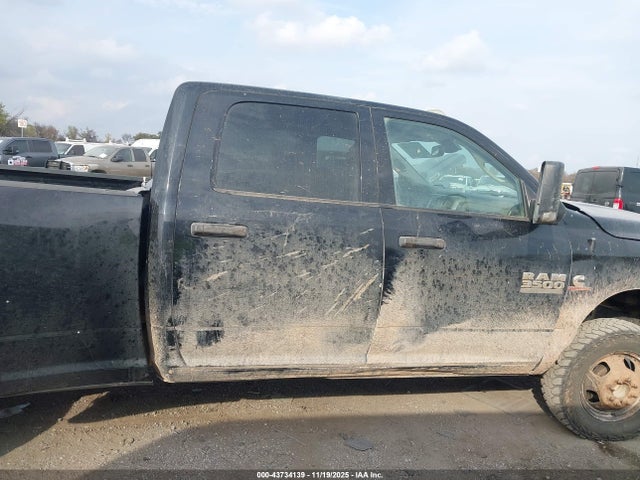 Продажа на аукционе авто 2015 Ram 3500 Tradesman, vin: 3C63RRGL2FG592715, номер лота: 43734139