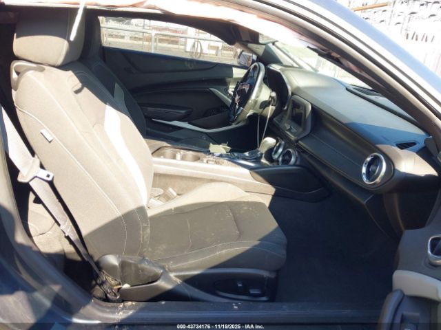 2021 CHEVROLET CAMARO 1G1FB1RS9M0124703 Photo 4