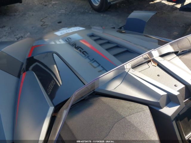 2018 POLARIS SLINGSHOT 57XAAPFA2J8127501 Photo 9