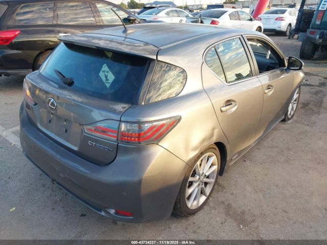 2013 LEXUS CT 200H JTHKD5BH0D2134206 Photo 3
