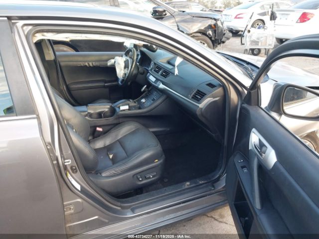 2013 LEXUS CT 200H JTHKD5BH0D2134206 Photo 4