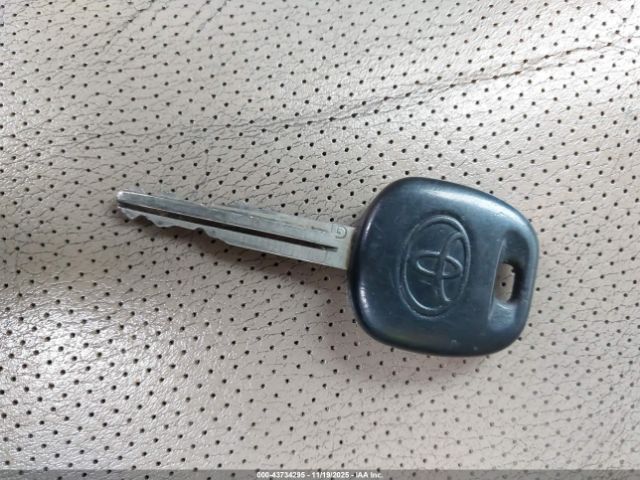 2011 TOYOTA SEQUOIA 5TDDW5G15BS052655 Photo 10