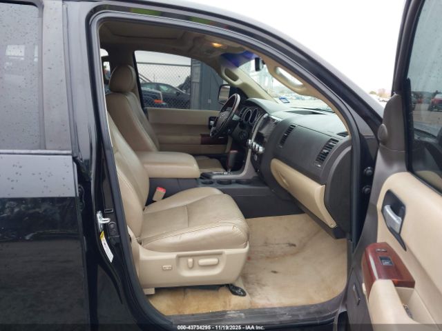 2011 TOYOTA SEQUOIA 5TDDW5G15BS052655 Photo 4