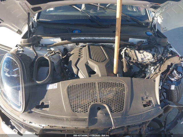 2024 PORSCHE MACAN WP1AA2A52RLB02725 Photo 9