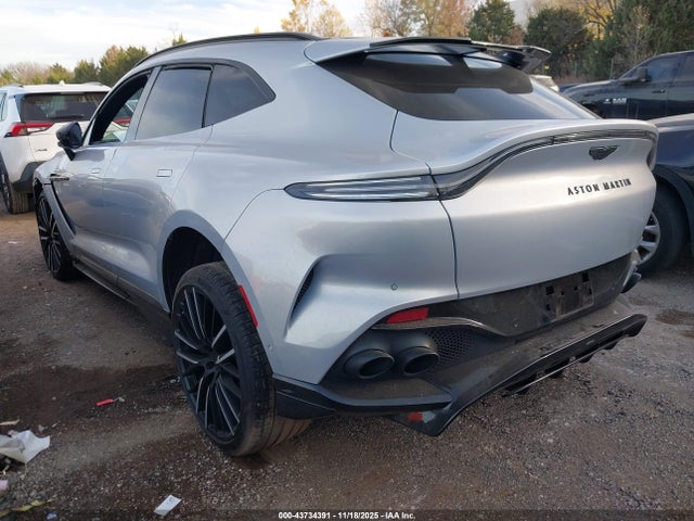2023 ASTON MARTIN DBX SD7VUJBW3PTV08425 Photo 2