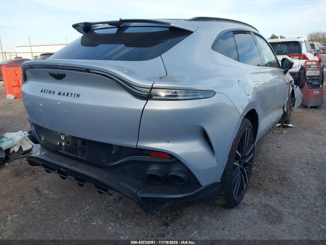 2023 ASTON MARTIN DBX SD7VUJBW3PTV08425 Photo 3