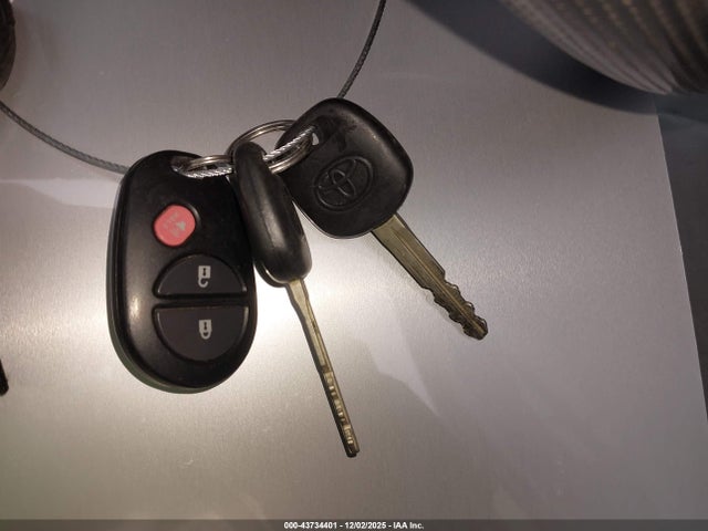 5TFMU4FN8EX023282 Toyota Tacoma V6