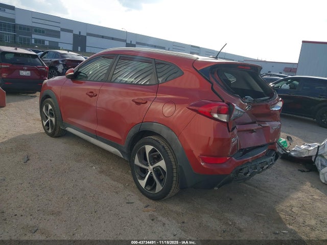 43734491 :رقم المزاد ، KM8J33A23HU517564 vin ، 2017 Hyundai Tucson Sport مزاد بيع