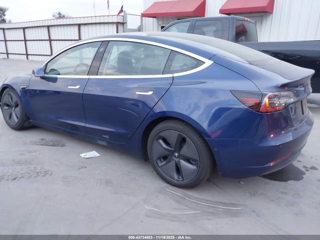 2019 TESLA MODEL 3 5YJ3E1EA3KF309178 Photo 2