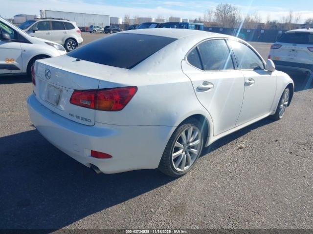 2006 LEXUS IS 250 JTHCK262X65003736 Photo 3