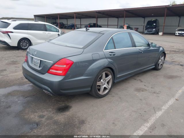 2010 MERCEDES-BENZ S 550 WDDNG7BB4AA349544 Photo 3