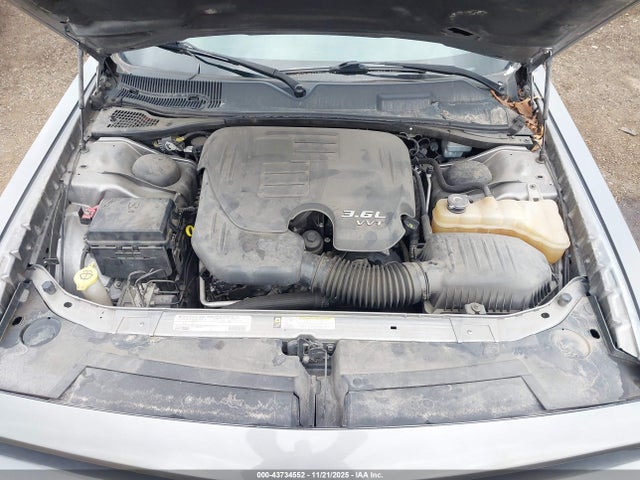 43734552 :رقم المزاد ، 2B3CJ4DG9BH588148 vin ، 2011 Dodge Challenger مزاد بيع