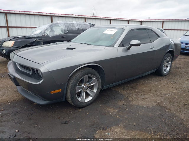 43734552 :رقم المزاد ، 2B3CJ4DG9BH588148 vin ، 2011 Dodge Challenger مزاد بيع
