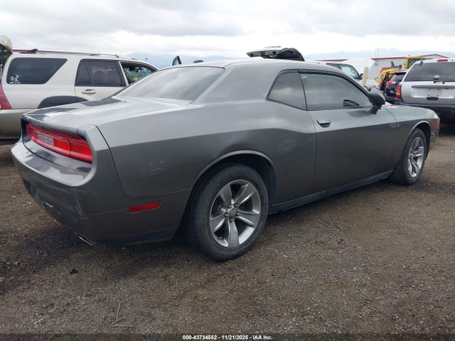 43734552 :رقم المزاد ، 2B3CJ4DG9BH588148 vin ، 2011 Dodge Challenger مزاد بيع