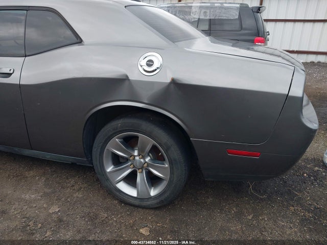 43734552 :رقم المزاد ، 2B3CJ4DG9BH588148 vin ، 2011 Dodge Challenger مزاد بيع
