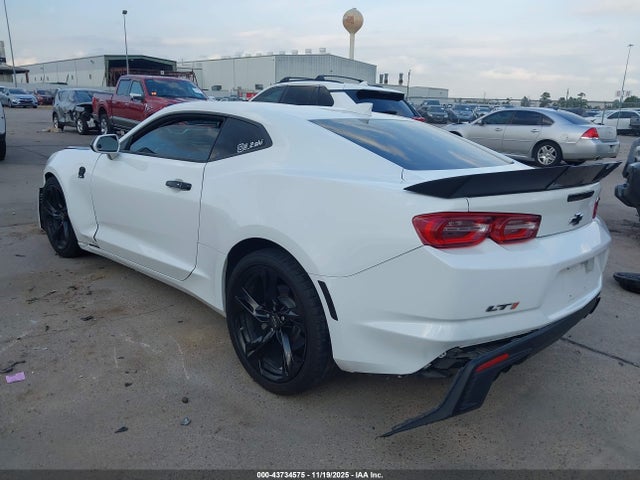 2021 CHEVROLET CAMARO 1G1FF1R70M0136013 Photo 2