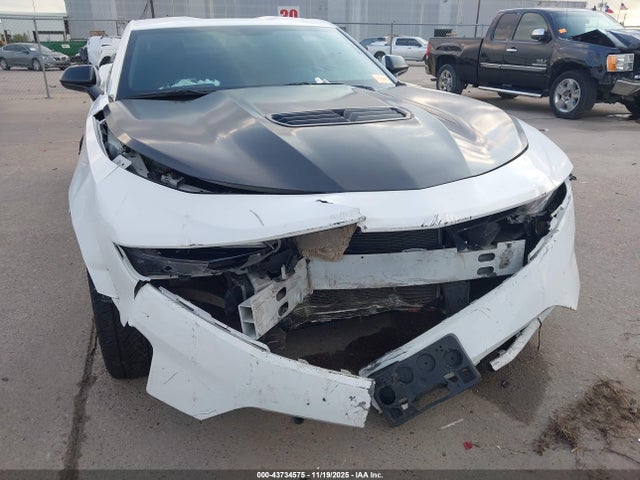 2021 CHEVROLET CAMARO 1G1FF1R70M0136013 Photo 5