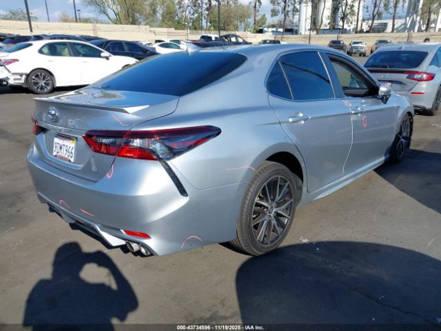 2023 TOYOTA CAMRY 4T1T11AK0PU743823 Photo 3