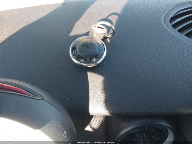 2011 MINI COOPER S WMWSV3C58BTY13779 Photo 10