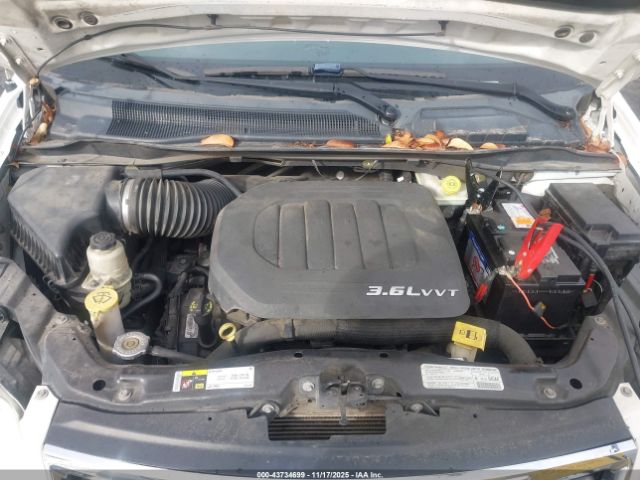 2013 CHRYSLER TOWN & COUNTRY 2C4RC1BG1DR697110 Photo 9